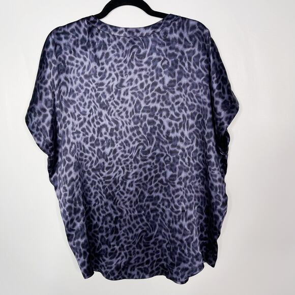 Joie Medium M Blue Joann C Animal Print Silk Tunic Top Scoop Neck Short Sleeve - Picture 2 of 8